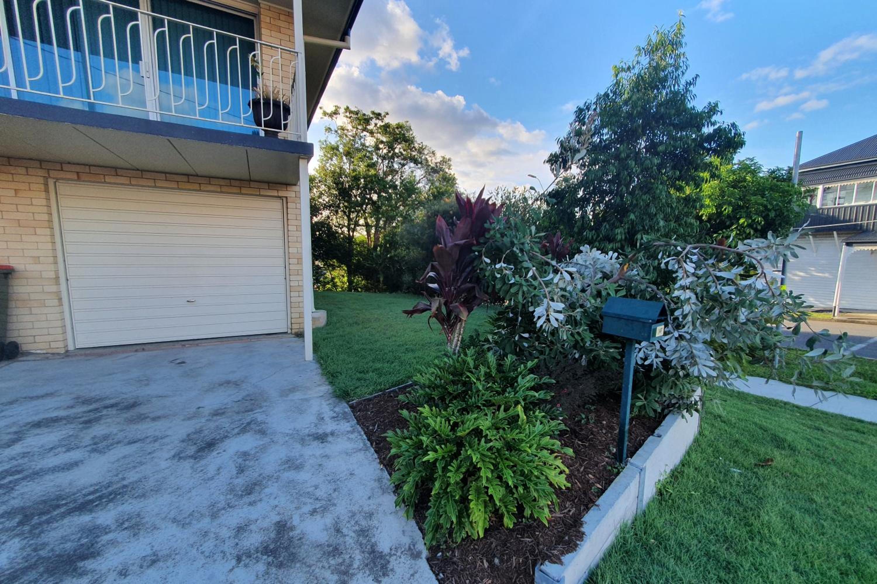 Amazing City Location-Private Room in a Share House-2 Rooms available!! view 4