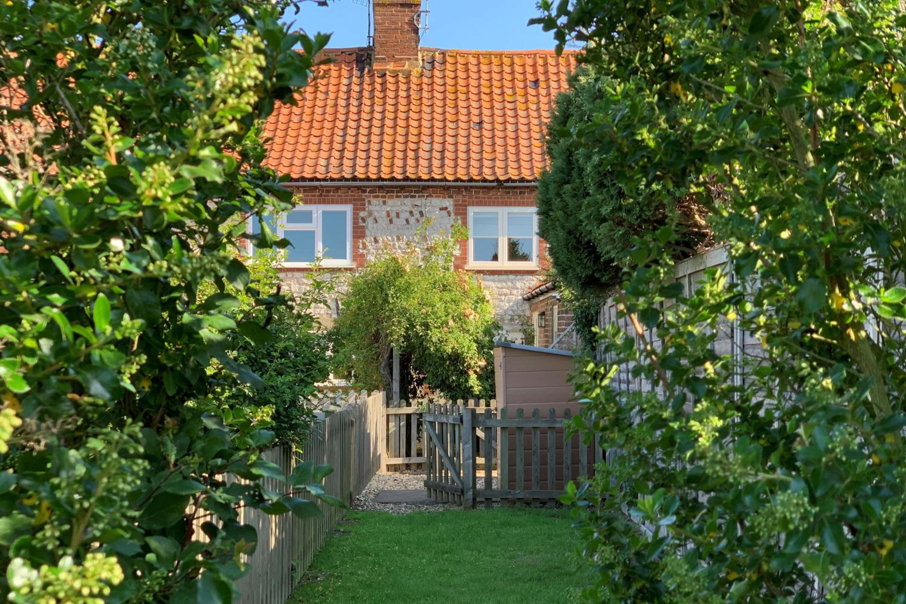 Goose Cottage by Big Skies Cottages view 2