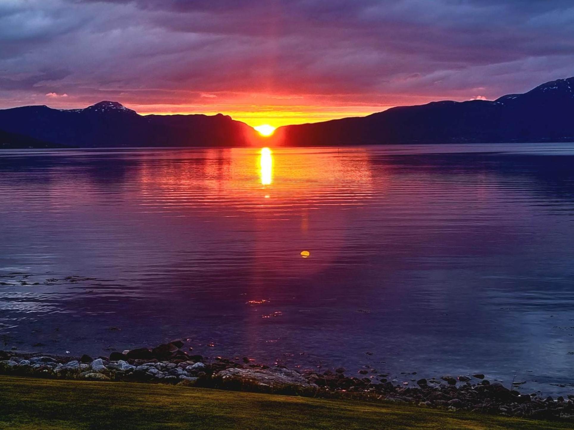 Feriehus nede ved sjøen inntil 6 pers view 3