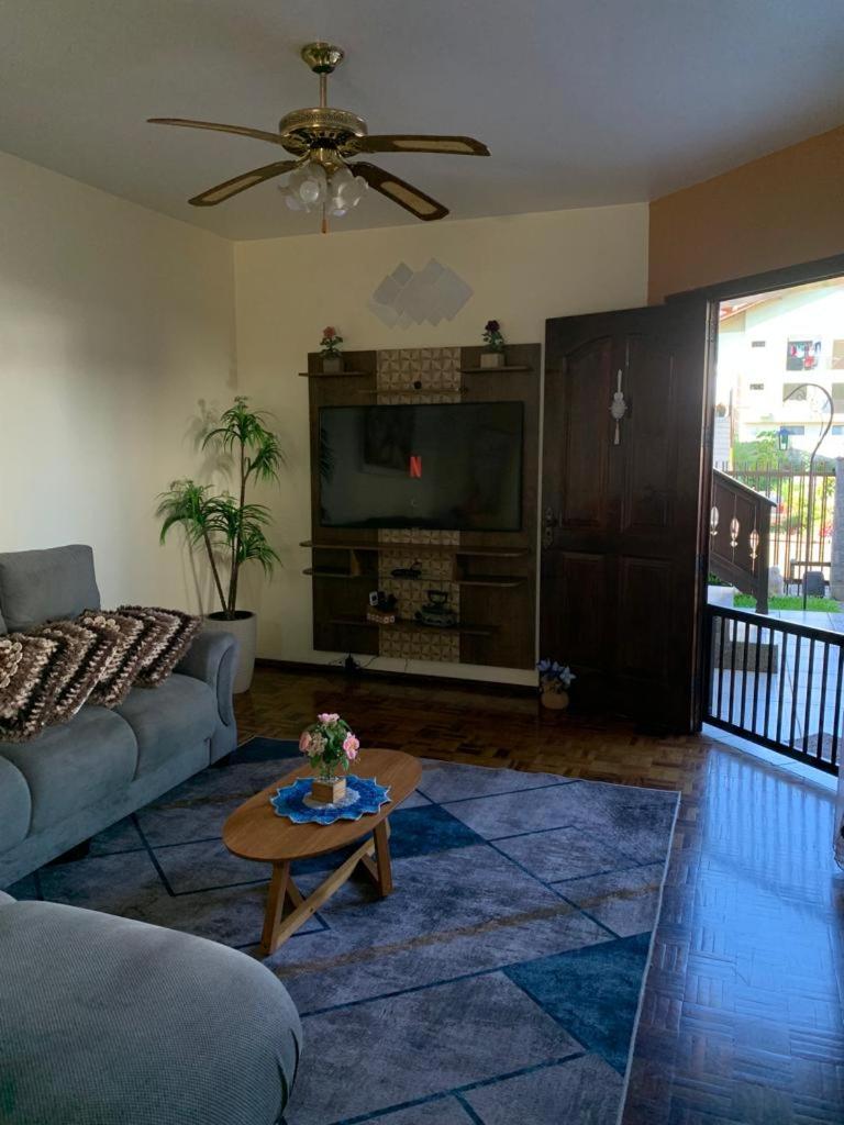 Apartamento no Centro próximo a Mercado, Farmácia e Padaria