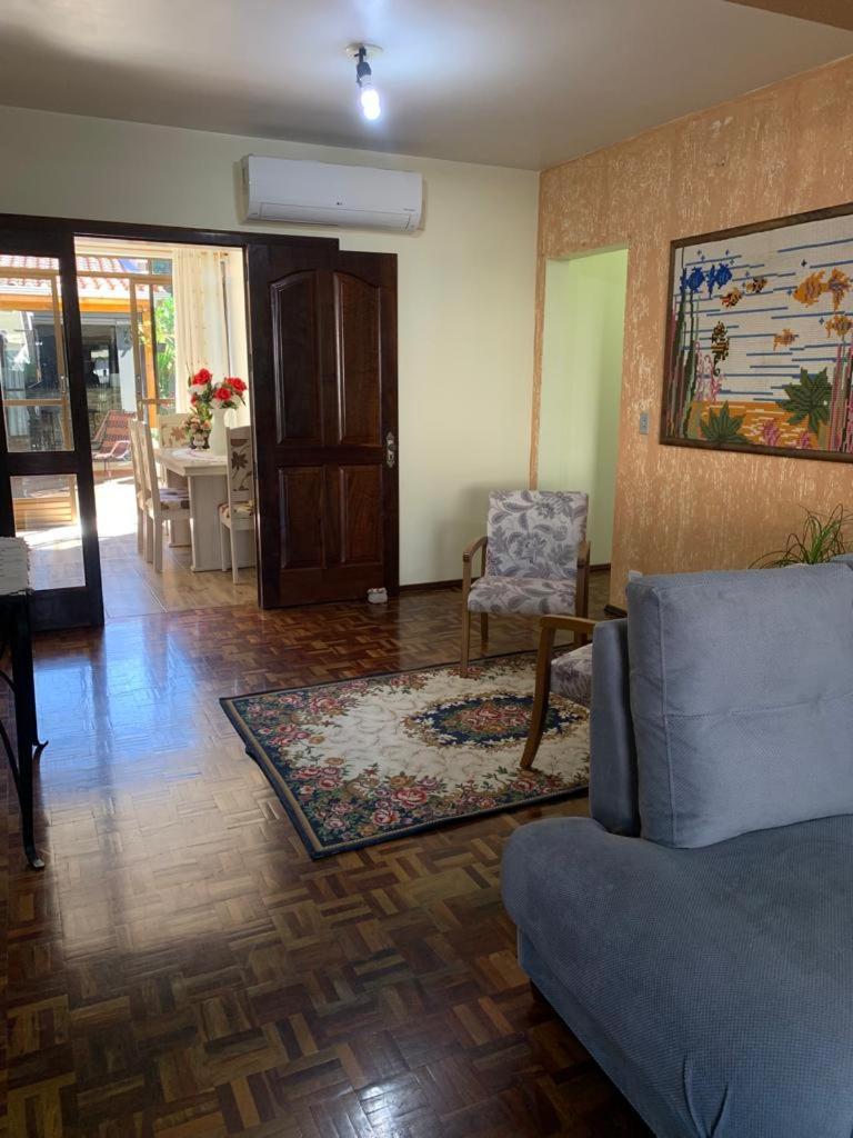Apartamento no Centro próximo a Mercado, Farmácia e Padaria