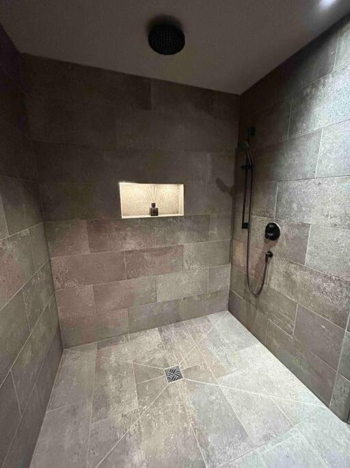 Spa, Sport & City Luxury Ski-in Ski-Out Apartment