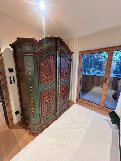 Spa, Sport & City Luxury Ski-in Ski-Out Apartment