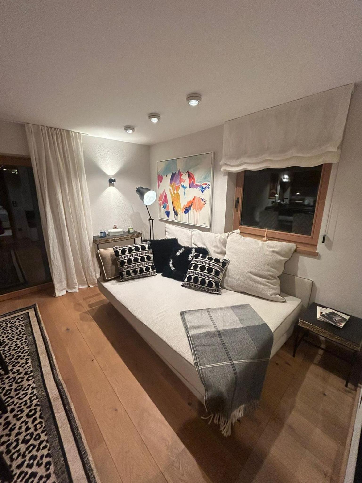Spa, Sport & City Luxury Ski-in Ski-Out Apartment