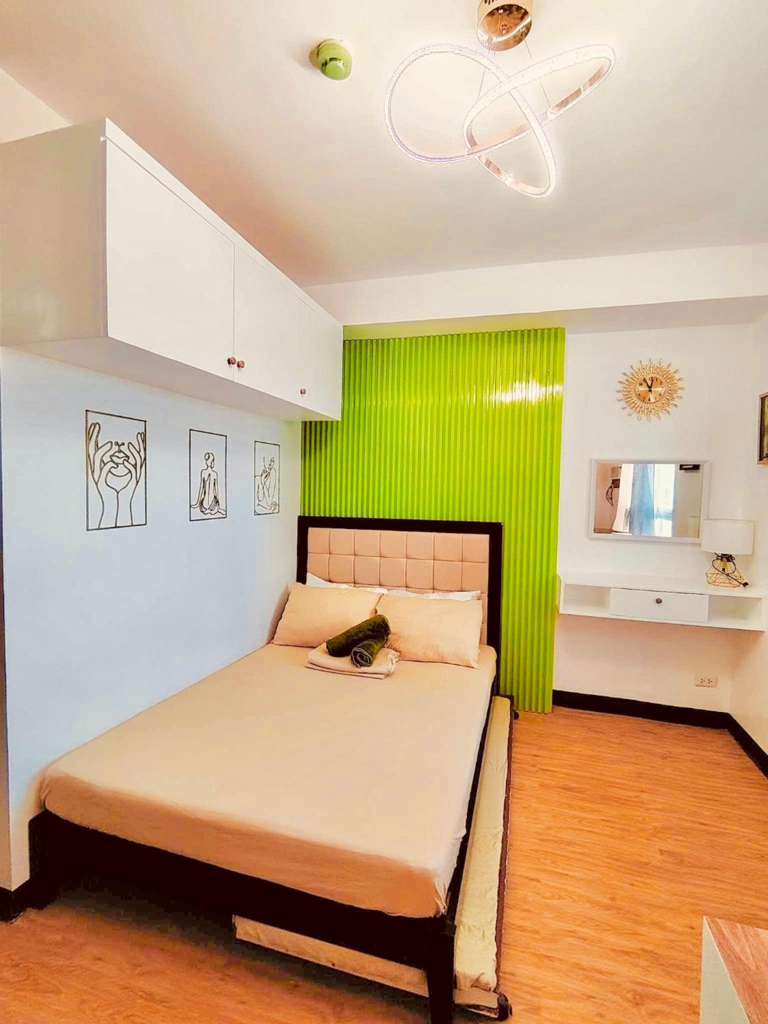 Studio unit Mesaverte Residence Near SM downtown Gaisano Mall Centrio Mall view 2