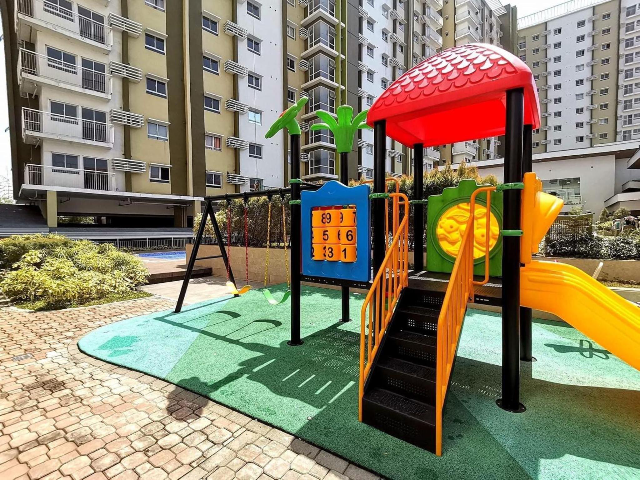 Studio unit Mesaverte Residence Near SM downtown Gaisano Mall Centrio Mall view 5
