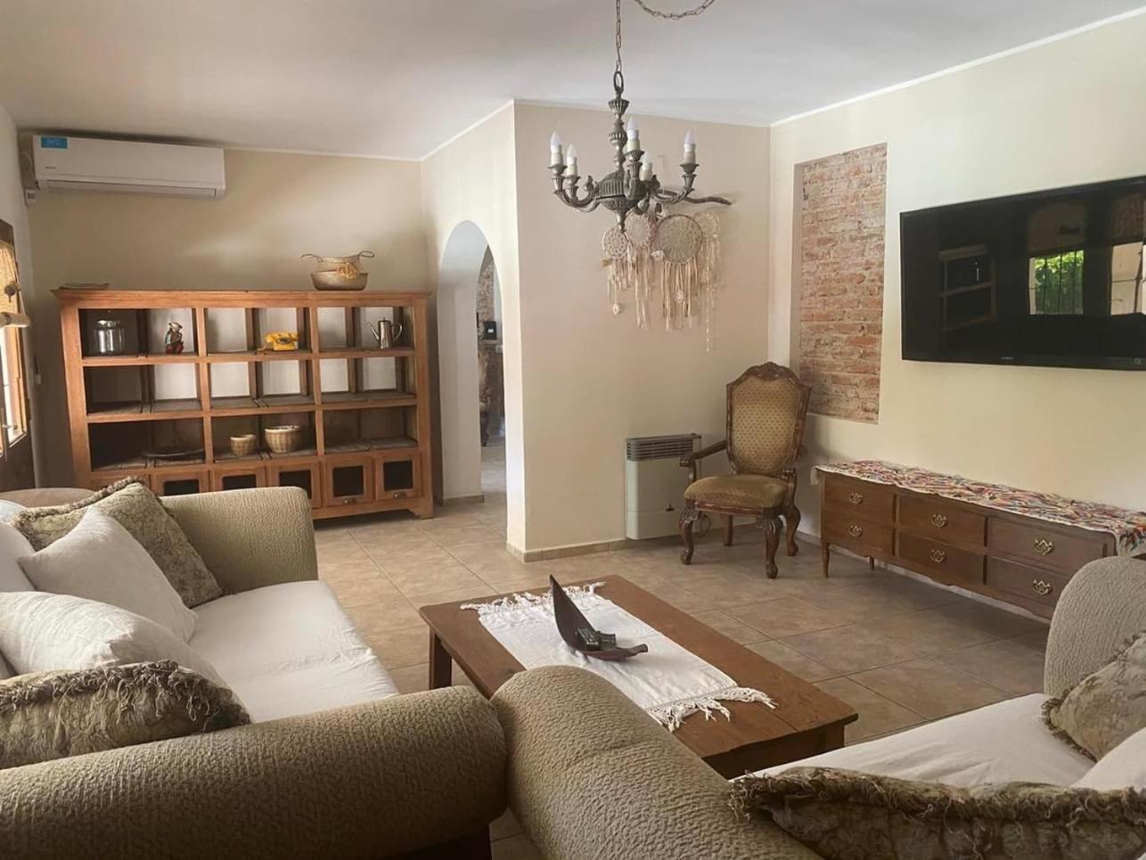 CASA LOS ARCOS