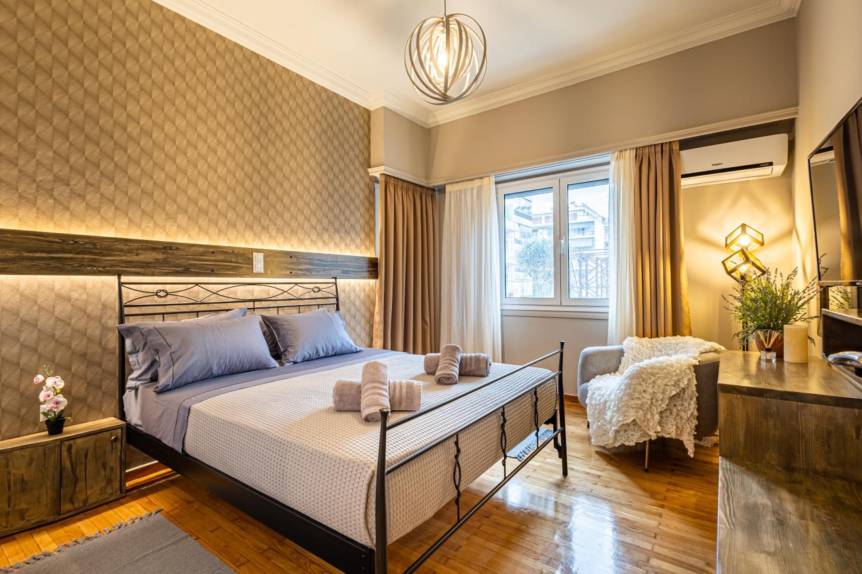 Periklis Luxury apartment