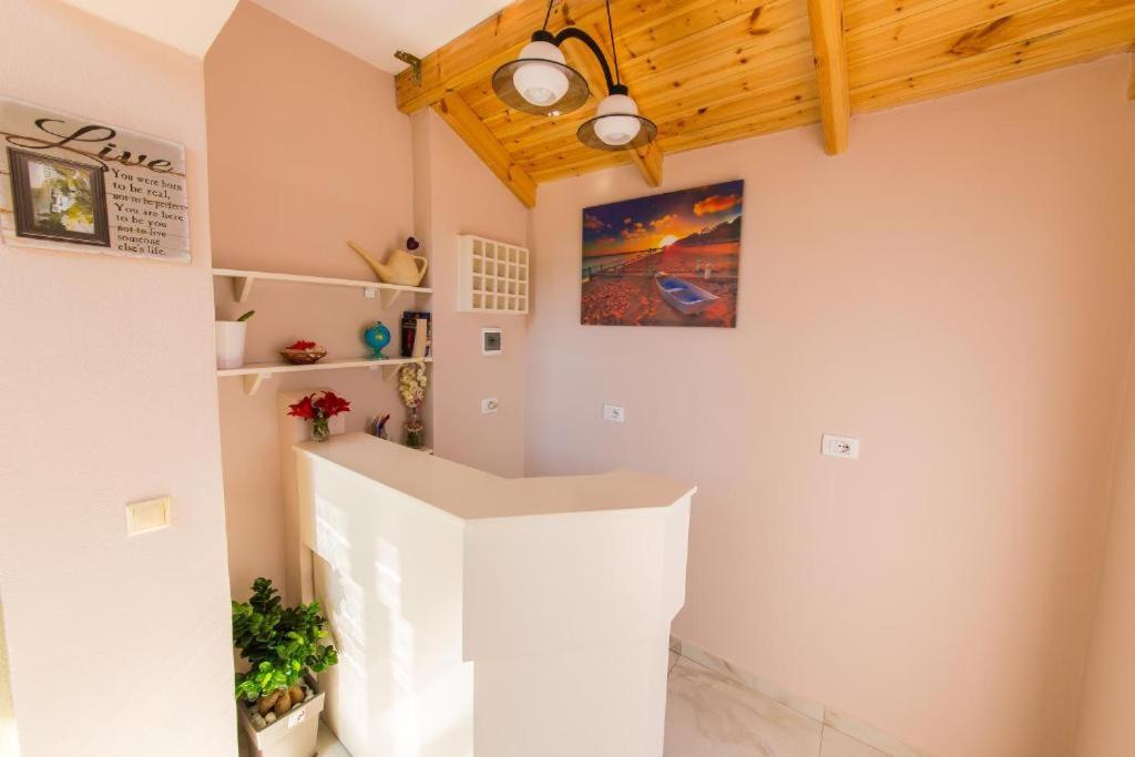 Diamond Apartments Ksamil