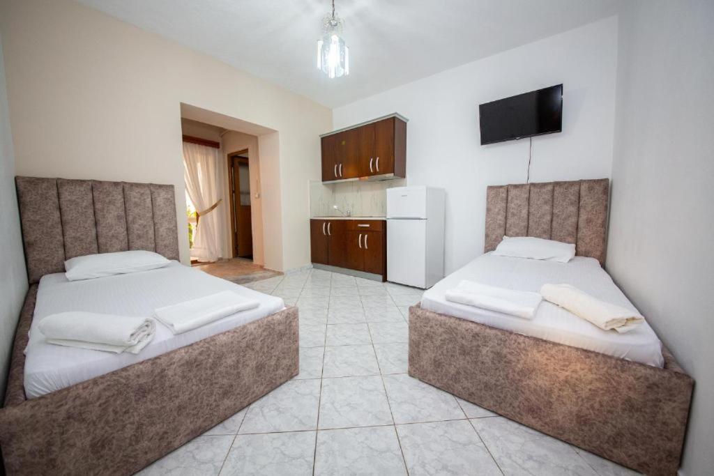 Diamond Apartments Ksamil
