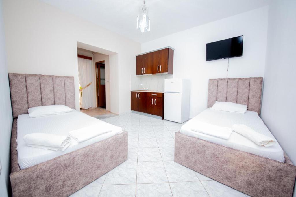 Diamond Apartments Ksamil