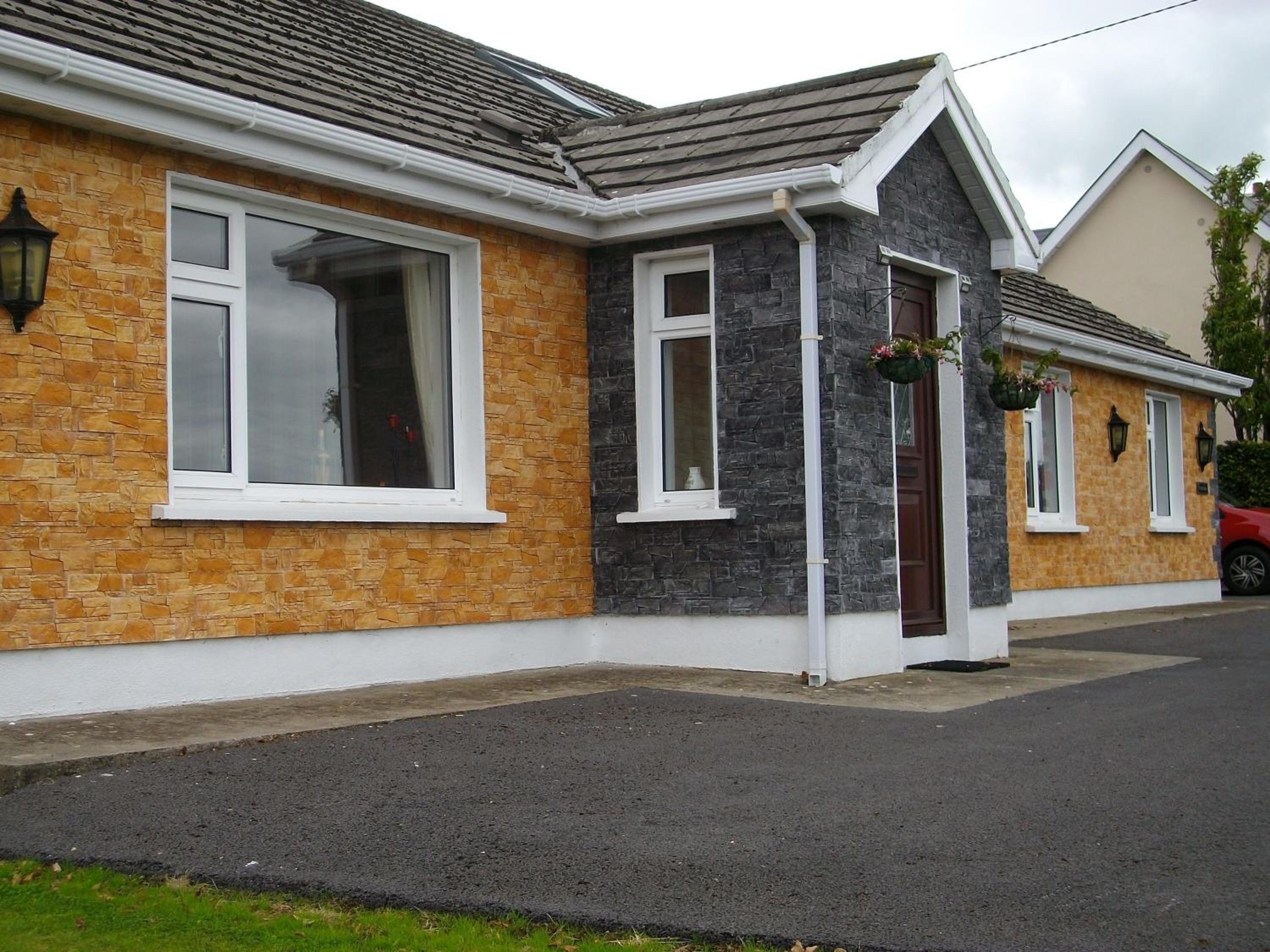 Clonmacnoise B&B view 3