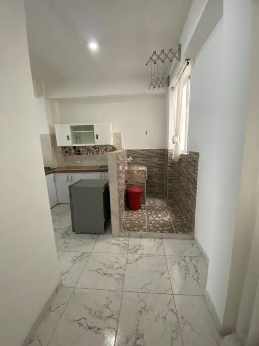 Apartamento cómodo y central en cali en el barrio Miraflores 201