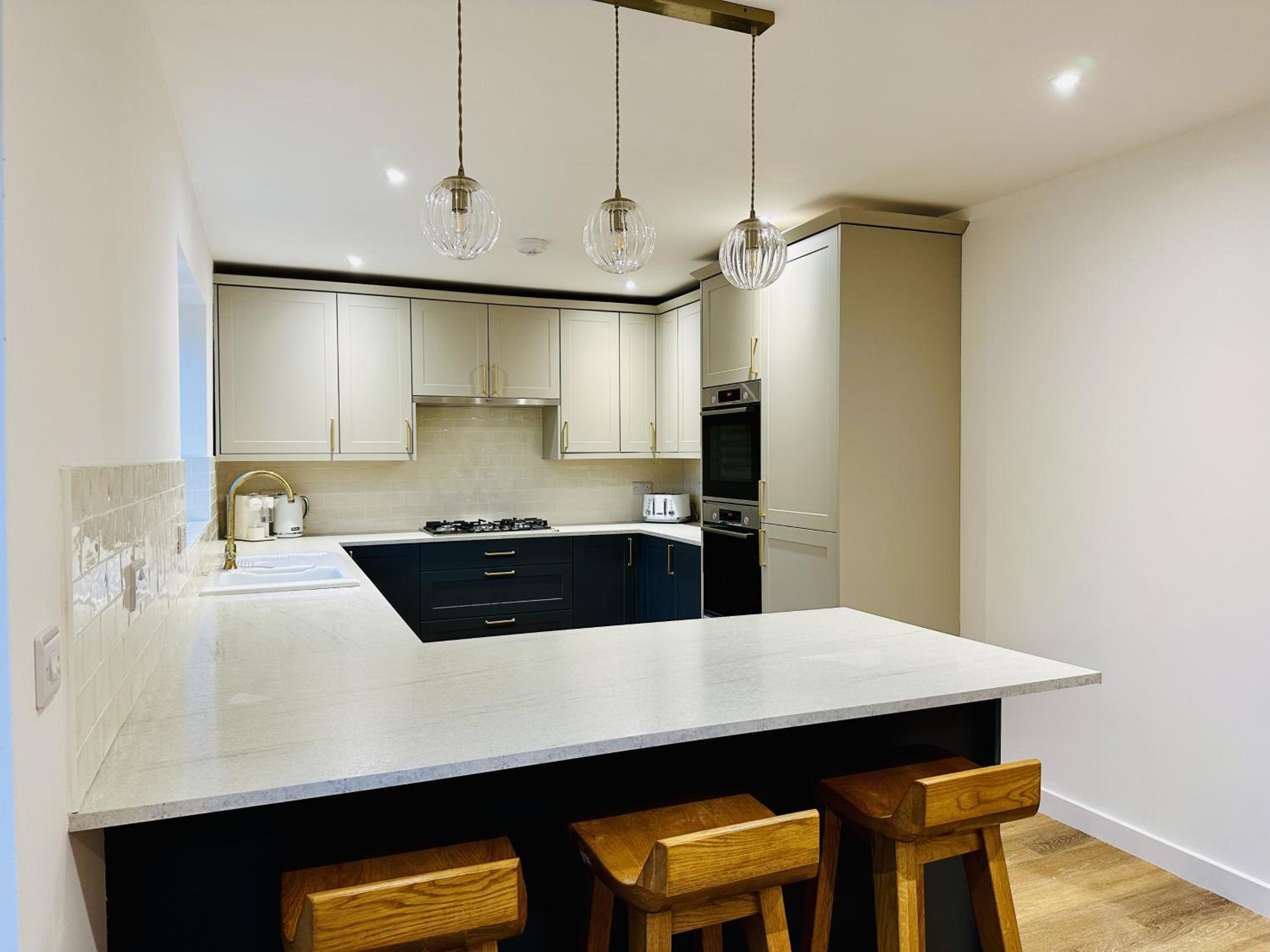 Bromholme Cottage Bacton - Sleeps 10, hot tub, close to beach view 2