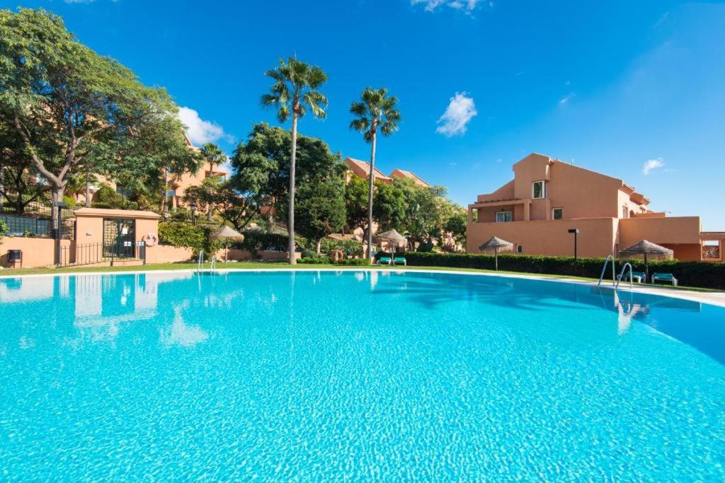 Marbella Los Lagos de Santa Maria Golf