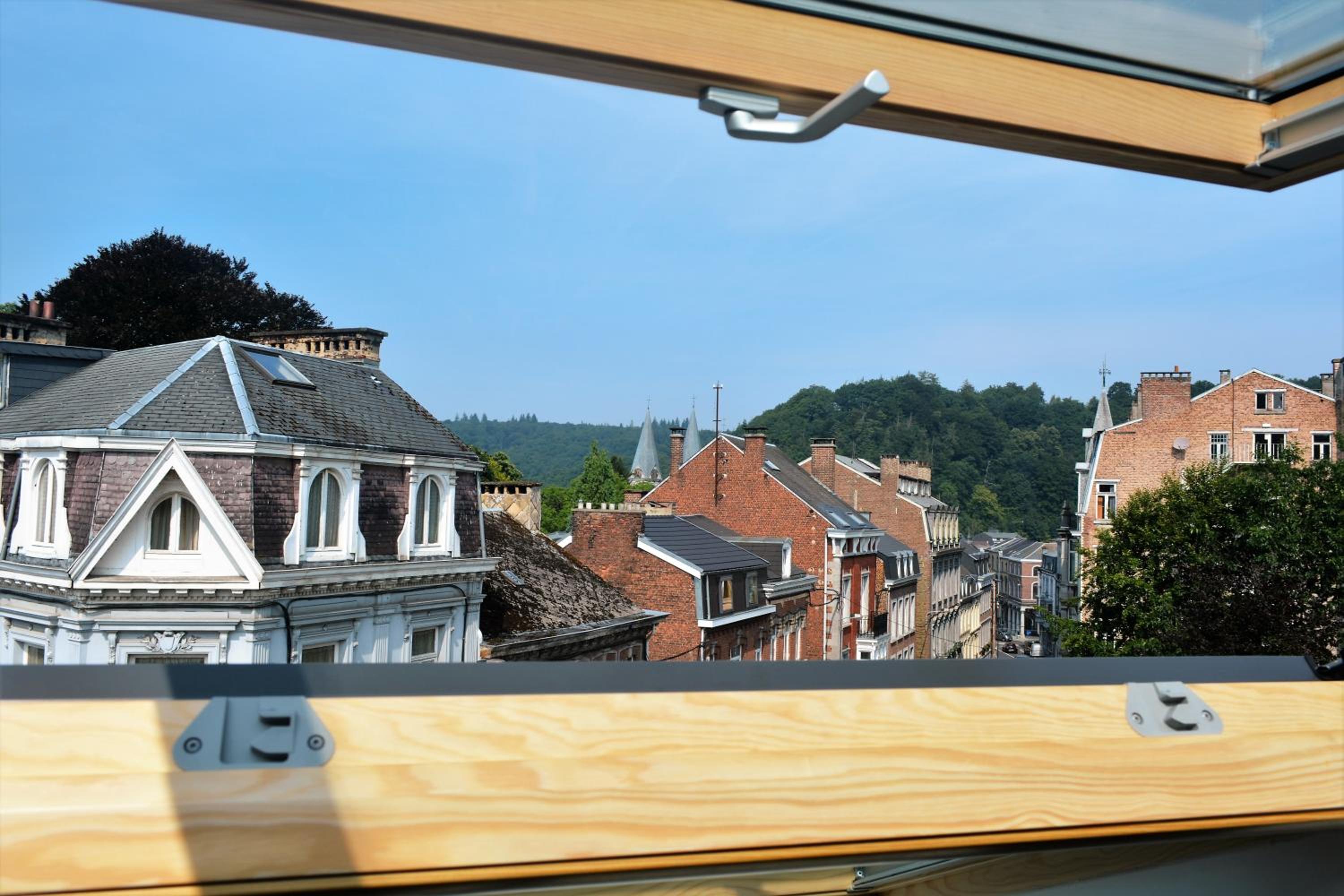 Entre Deux Pays Apartments