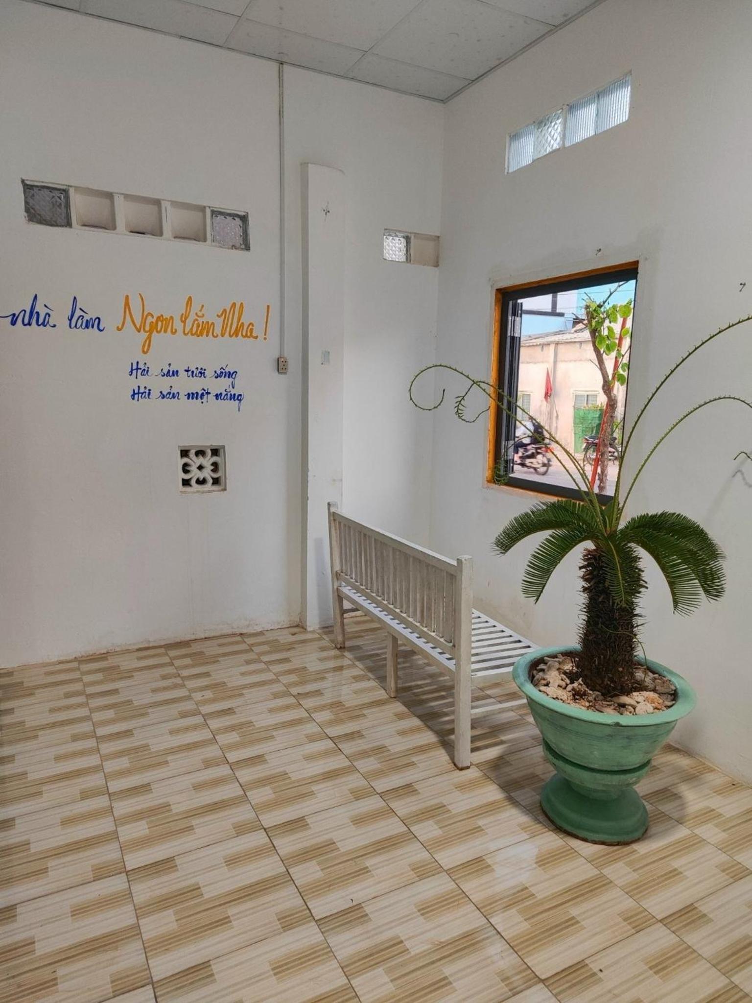 Homestay Cù Lao Thu - Đảo Phú Quý view 4