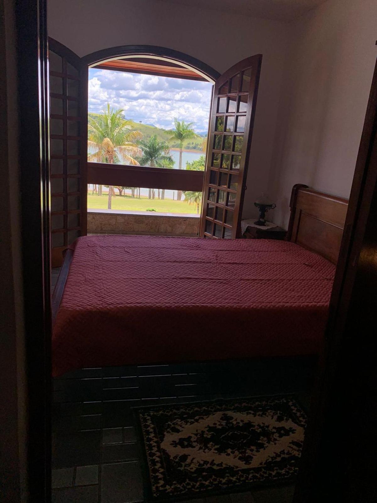 Linda Chácara em Piracaia SP