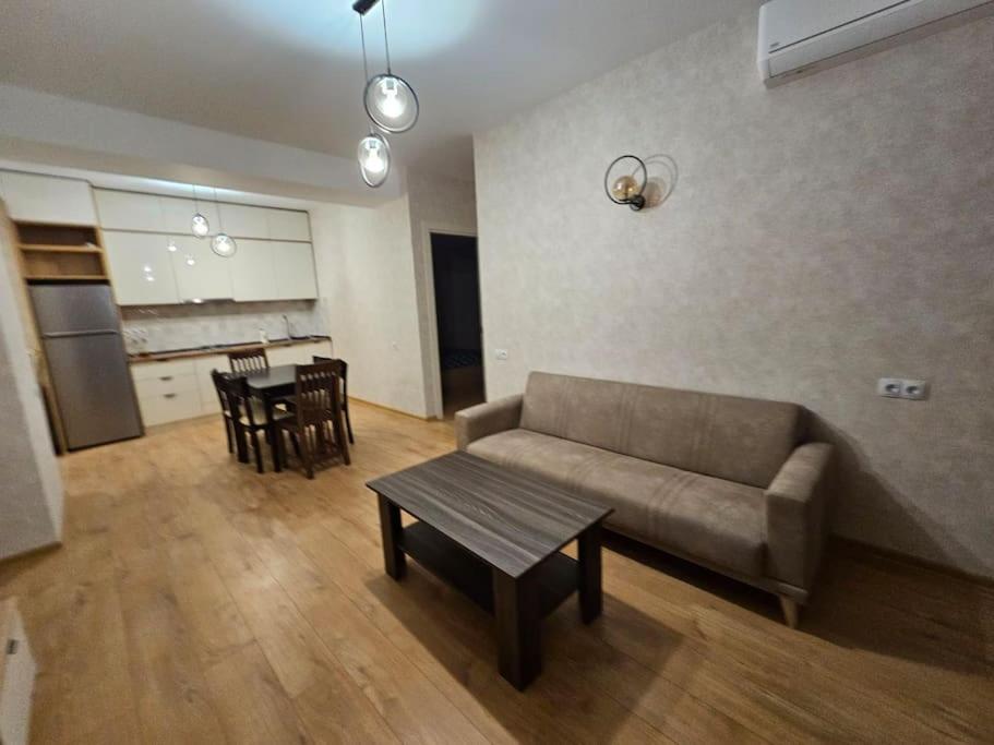 2 bedroom apartment in varketili