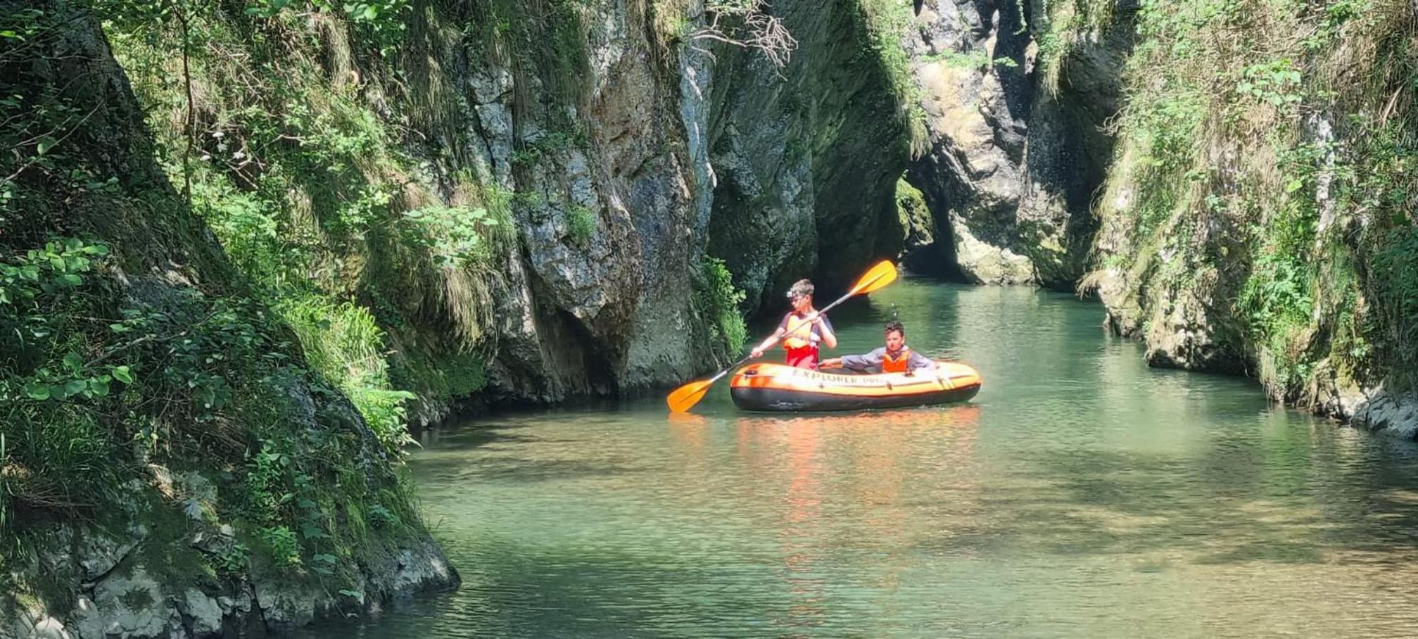 Hotel Căsuța de la luncă - Image 1
