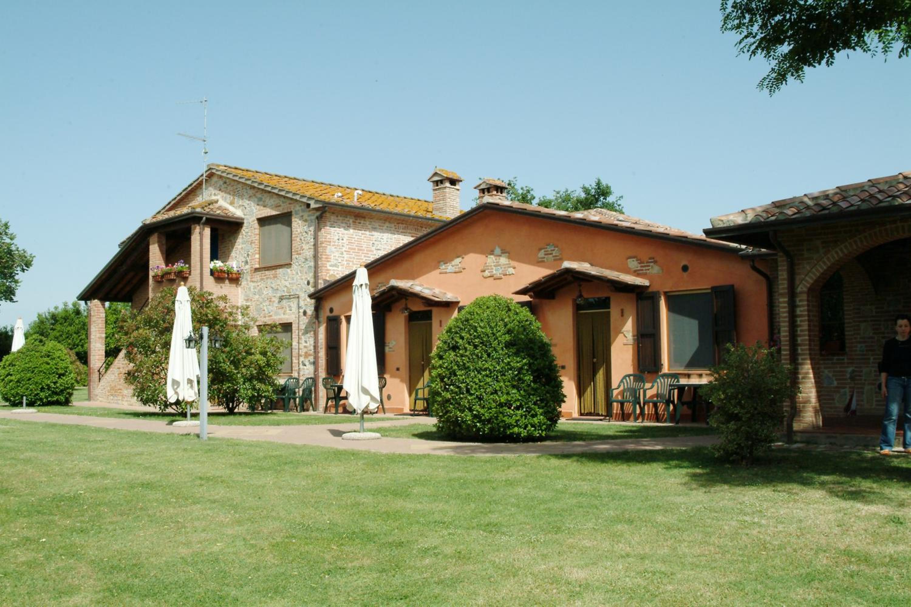 Photo 23