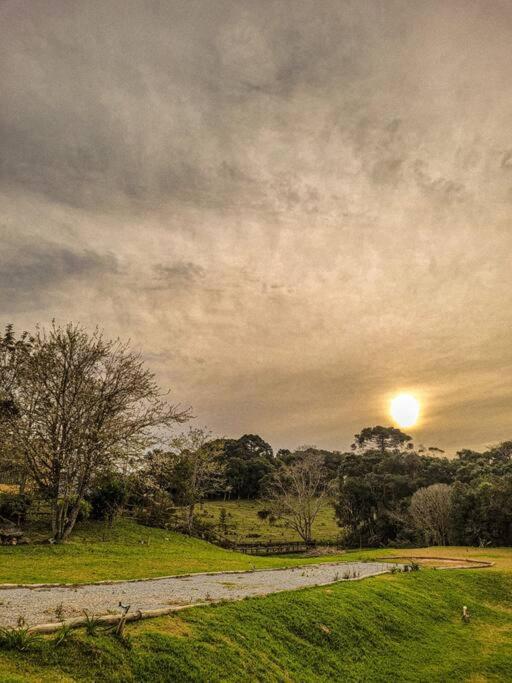 Linda Casa! Piso aquecido, lareira e fogão à lenha