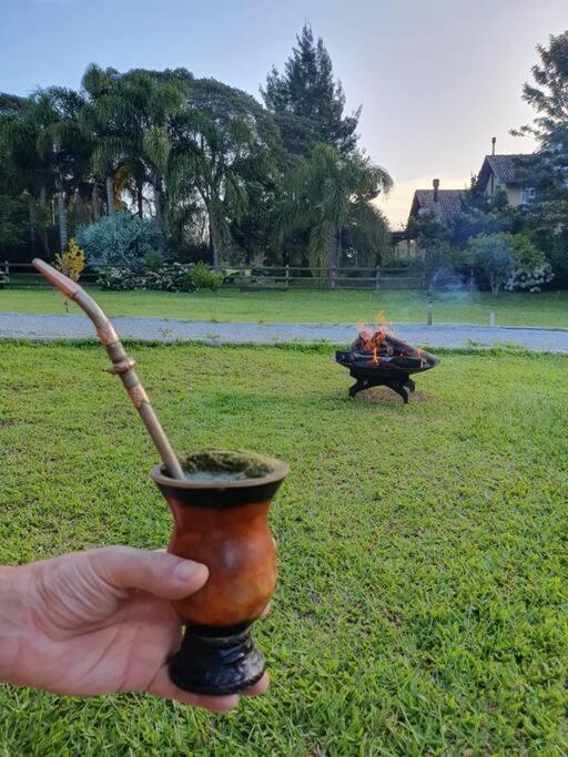 Linda Casa! Piso aquecido, lareira e fogão à lenha
