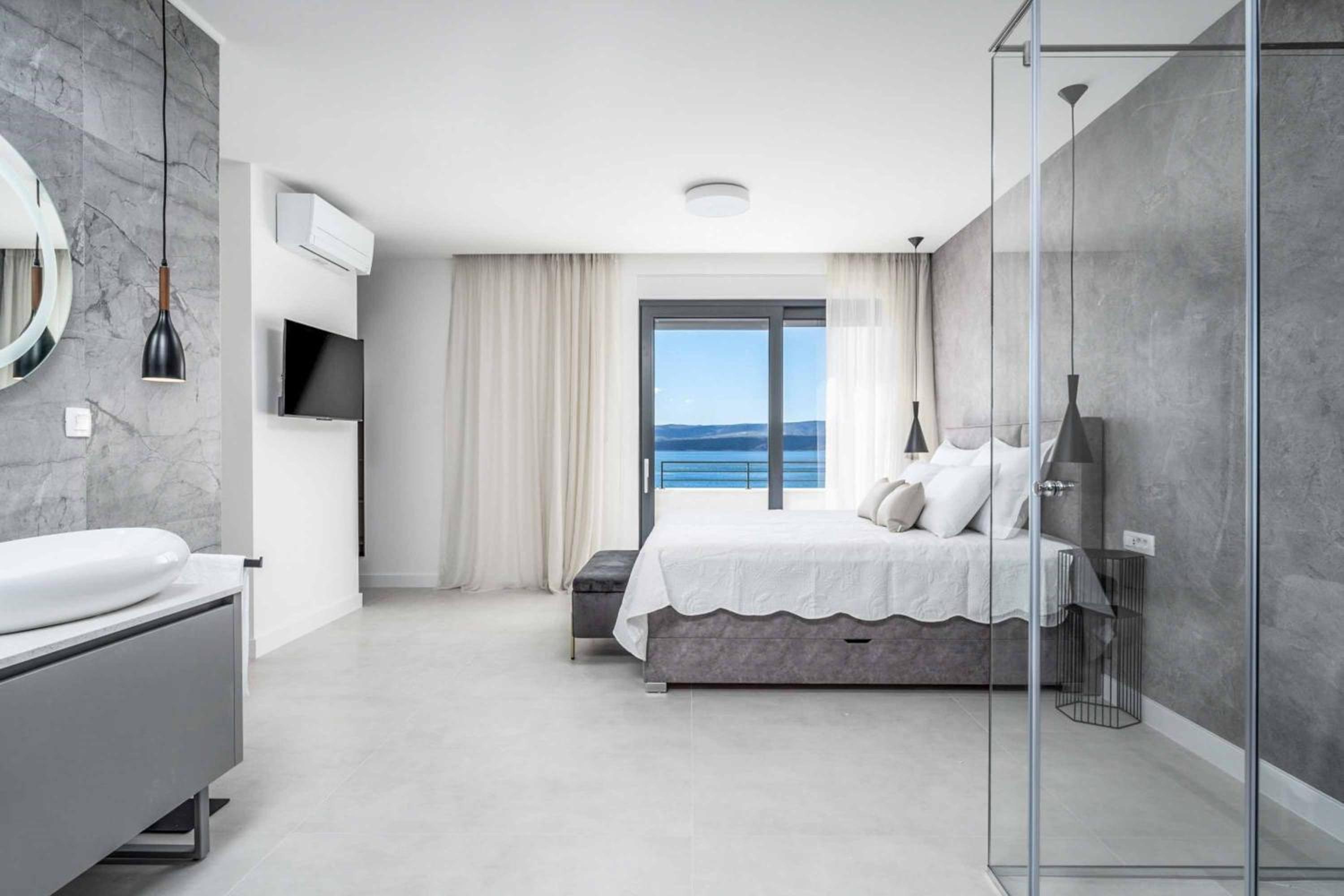 Infinity Escape