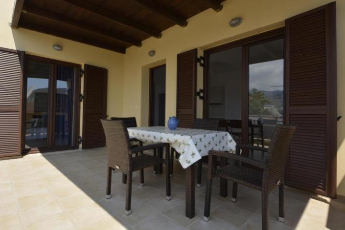 Angelica Sea View with Pool view 4