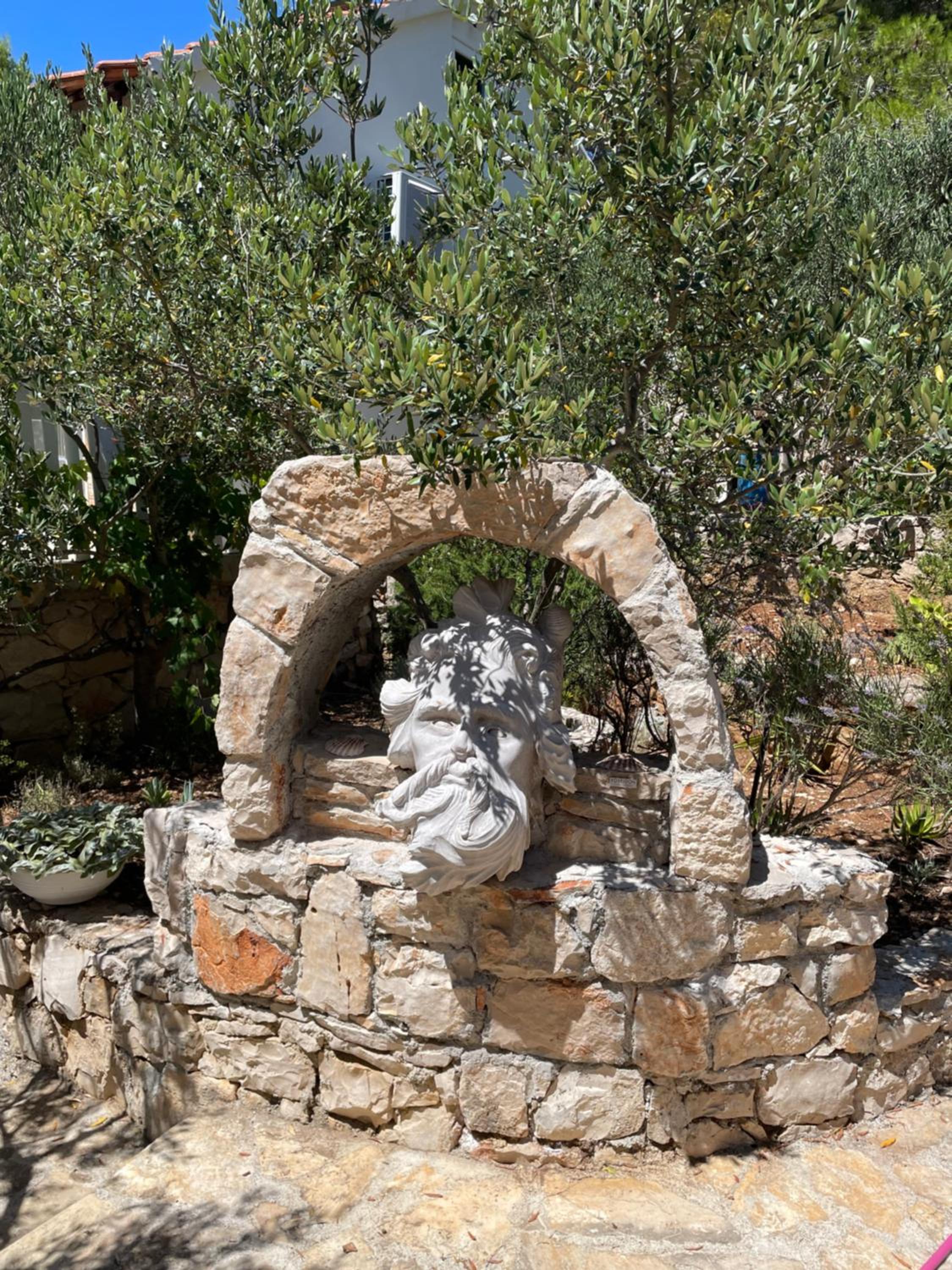 Photo 44