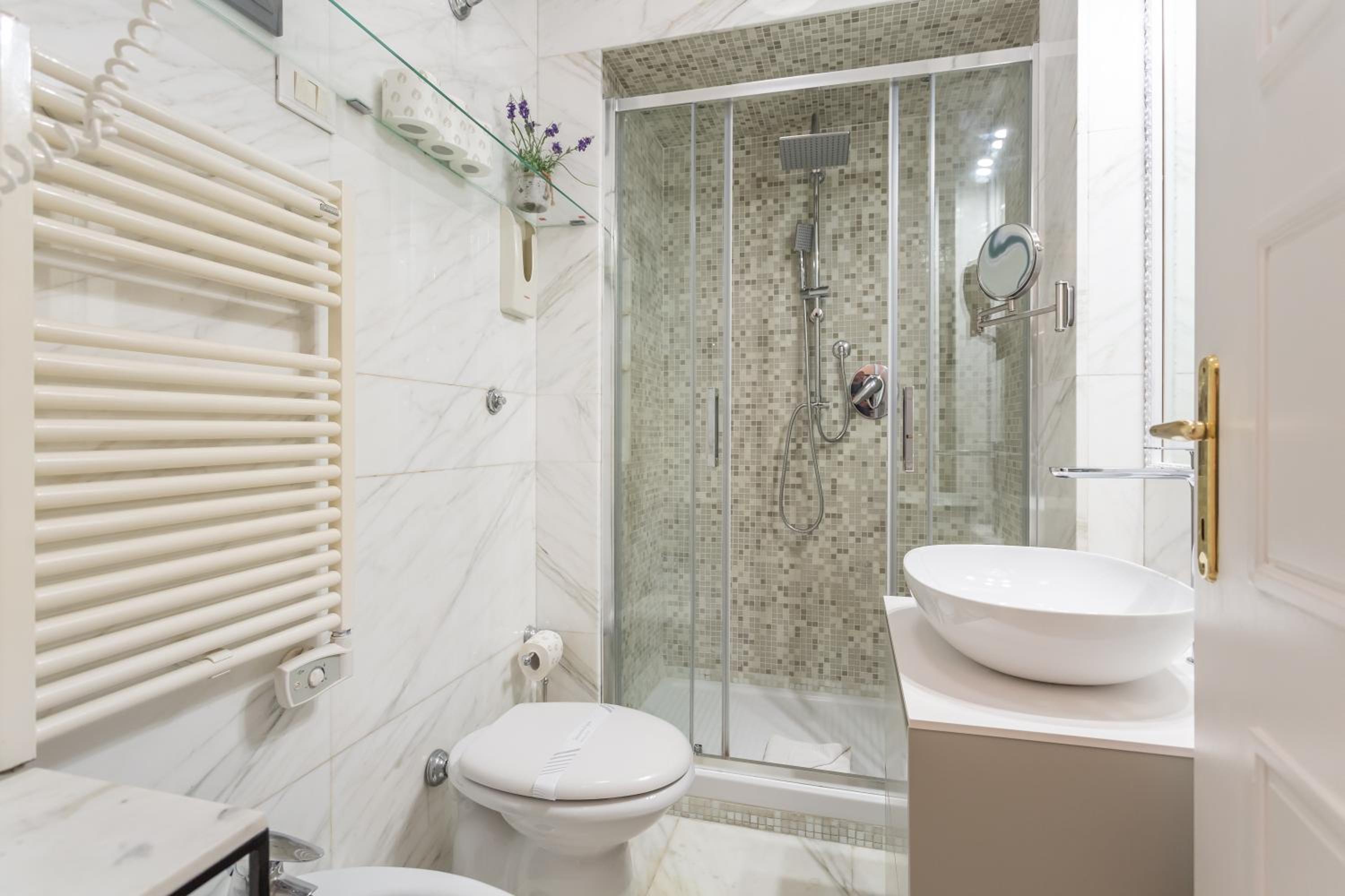 Stylish Spanish Steps Retreat