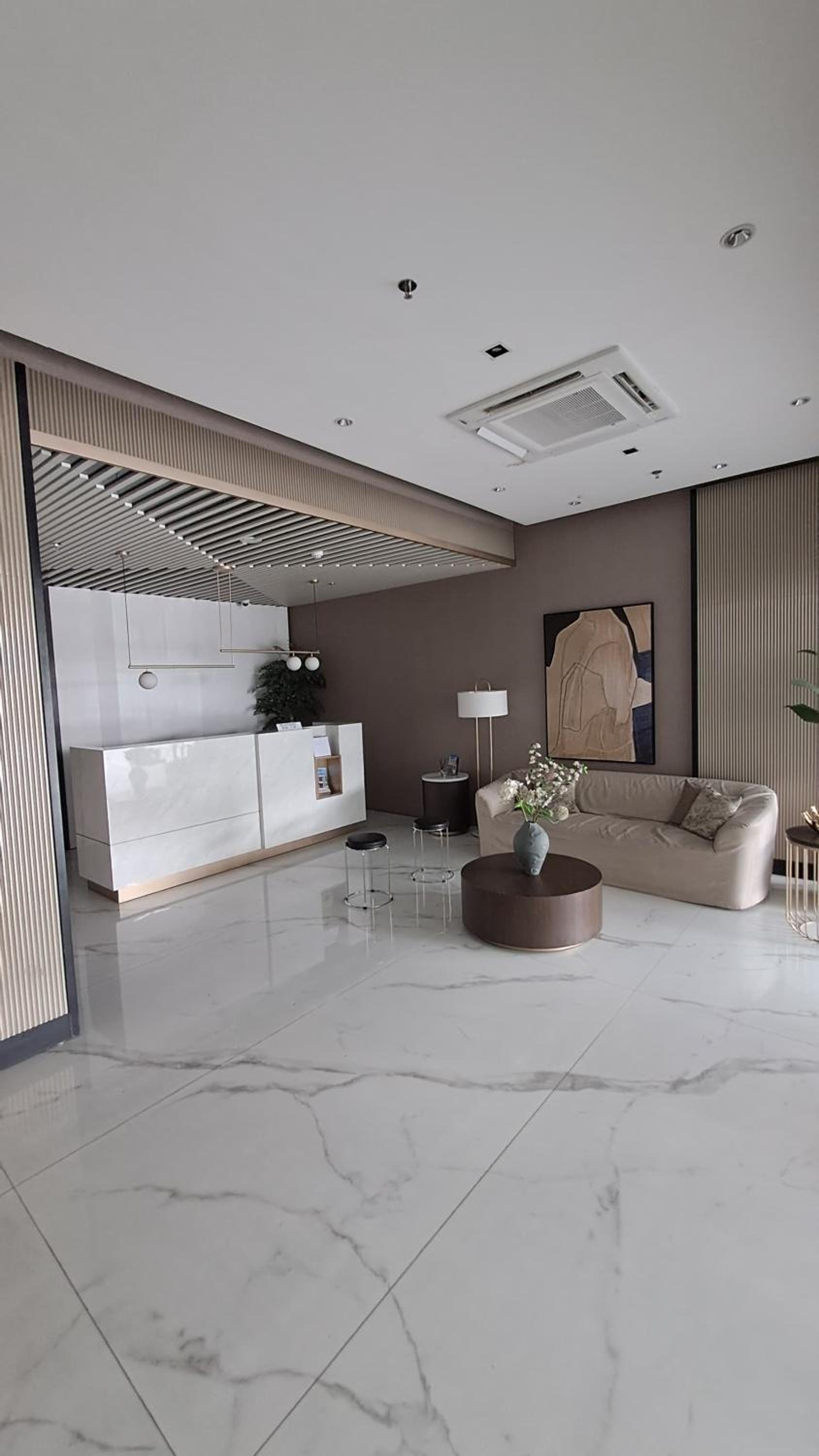 Paradise Room