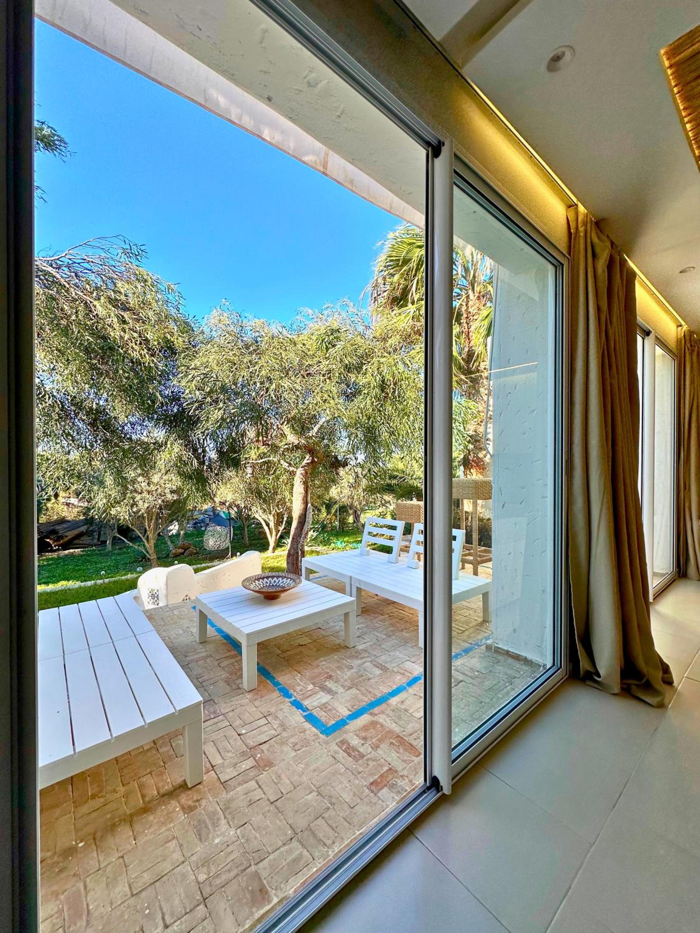 Hotel L'Amina - Peaceful 1BR Retreat with Cold Jacuzzi - Image 1