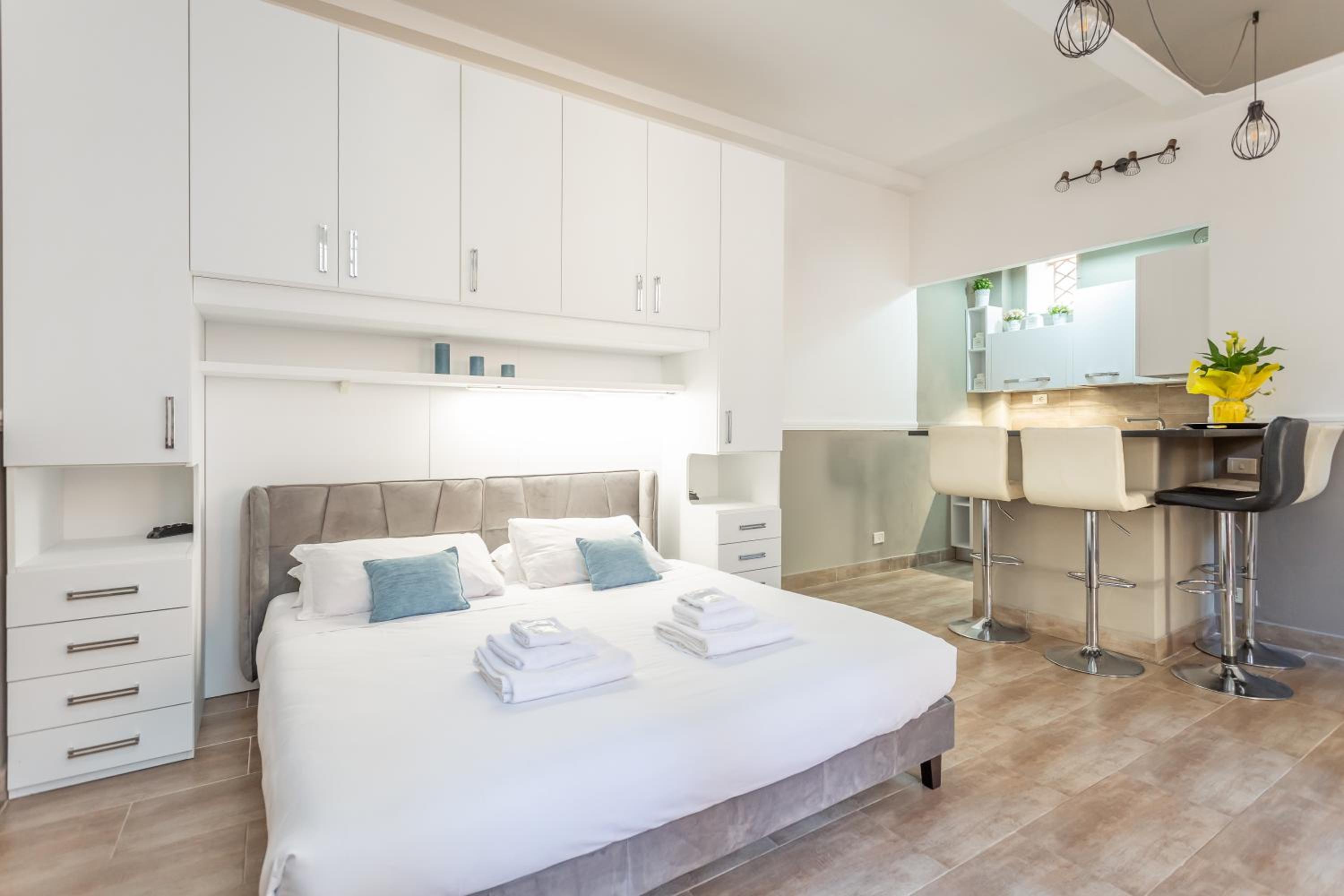 Central Charm near Piazza Navona - Cozy Loft for 2