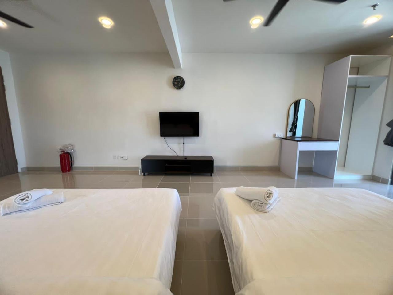 KoTel Nest Stay The Shore Kota Kinabalu