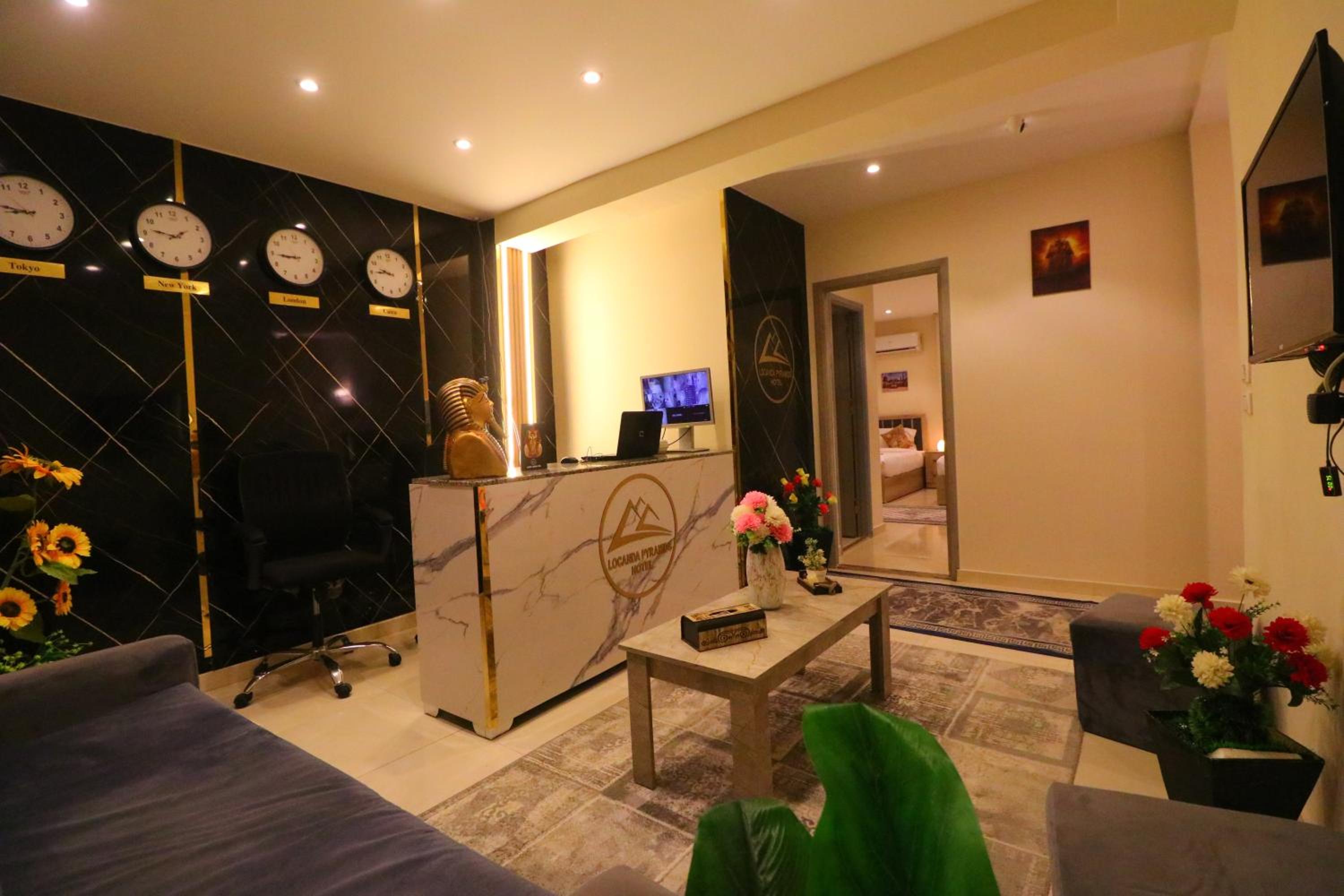 Locanda Pyramids Hotel
