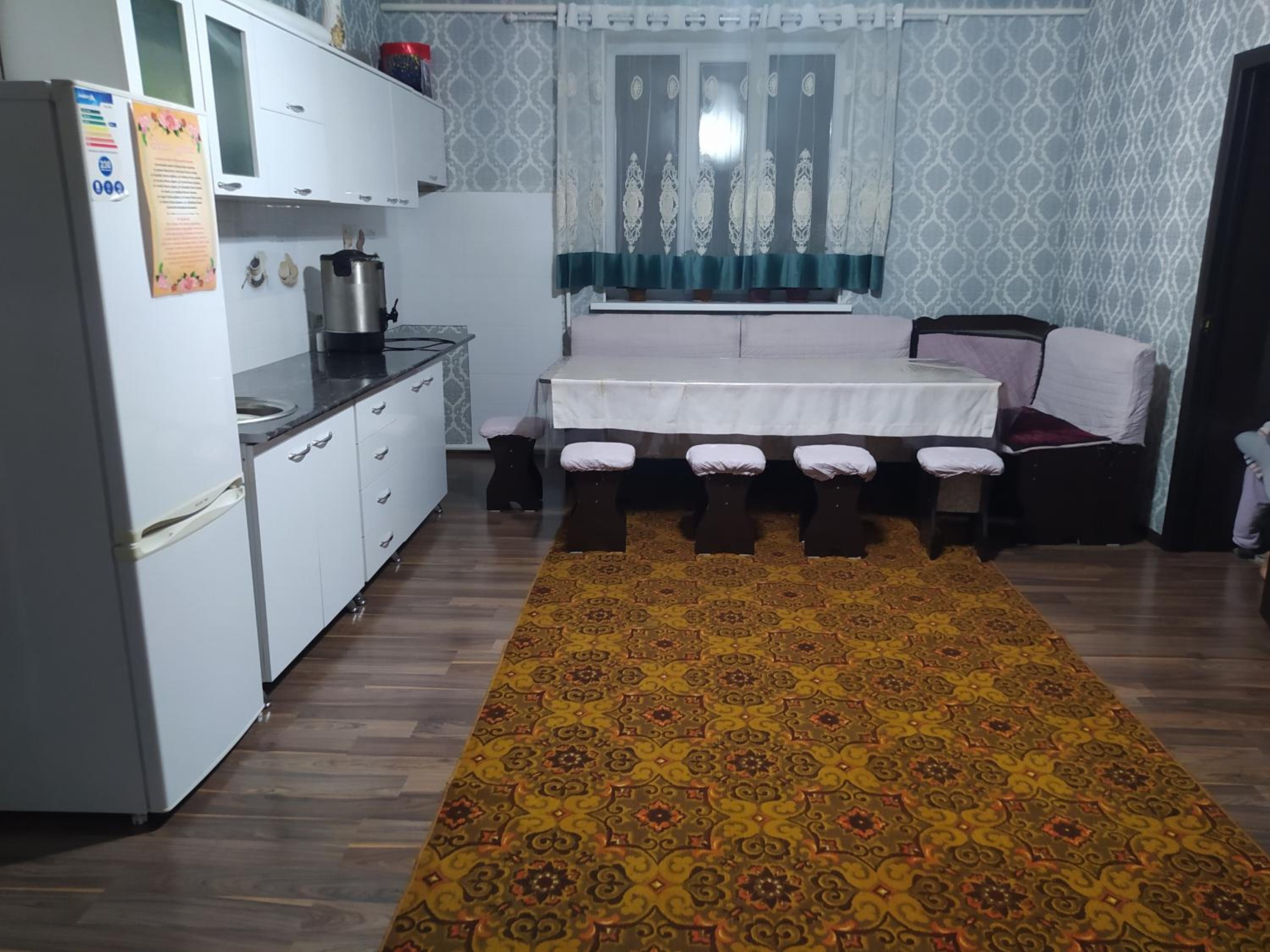 Jusup Guest House, Hostel horse riding tours to Son Kol and Karakol view 2