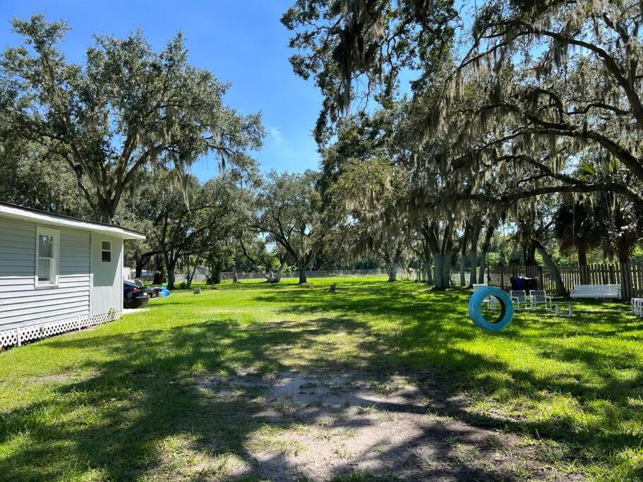 Home in Kissimmee with Huge Backyard view 5