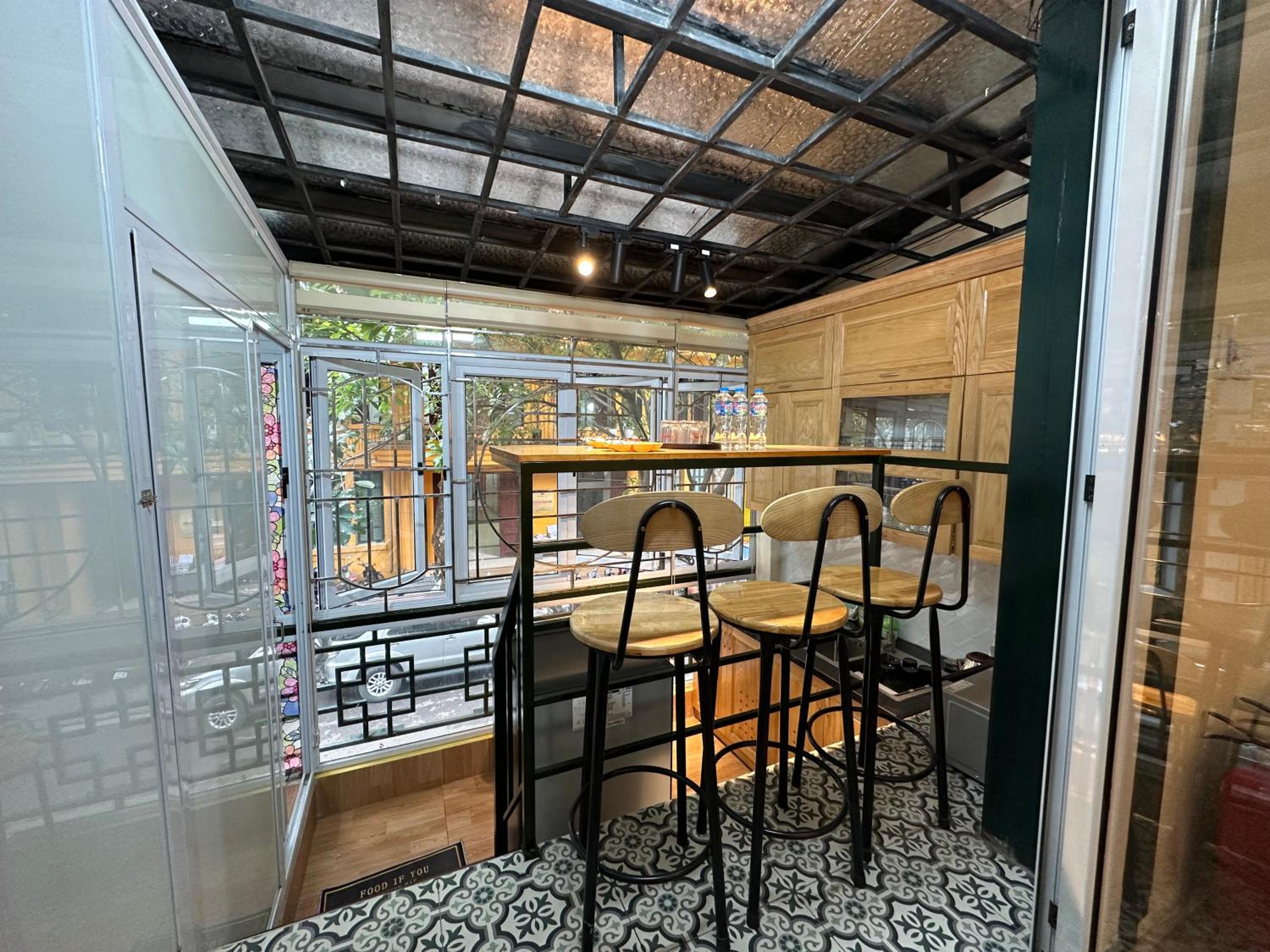 Center of Old Quarter, K Home, 1 minute to Hoan Kiem Lake
