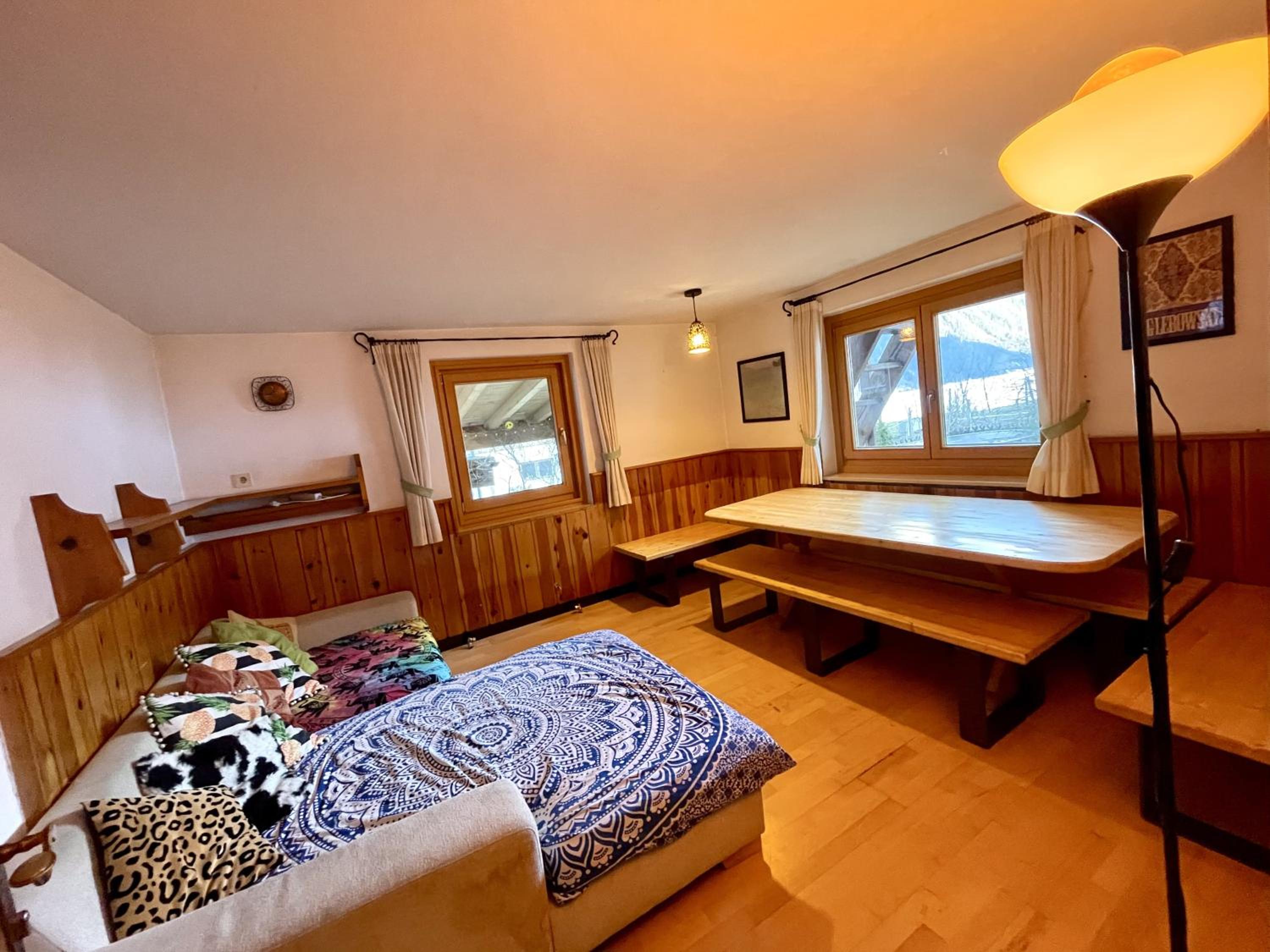 Adventure Holiday Hub: Gartenhäusl view 5