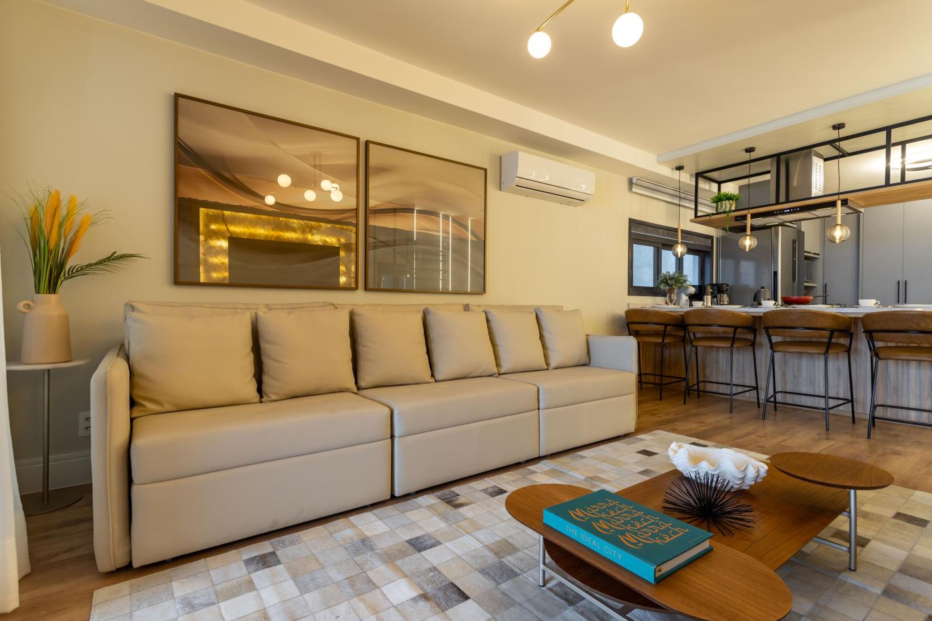 Luxuosos Apartamentos por Temporada na Atlântica à Beira-Mar, Copacabana