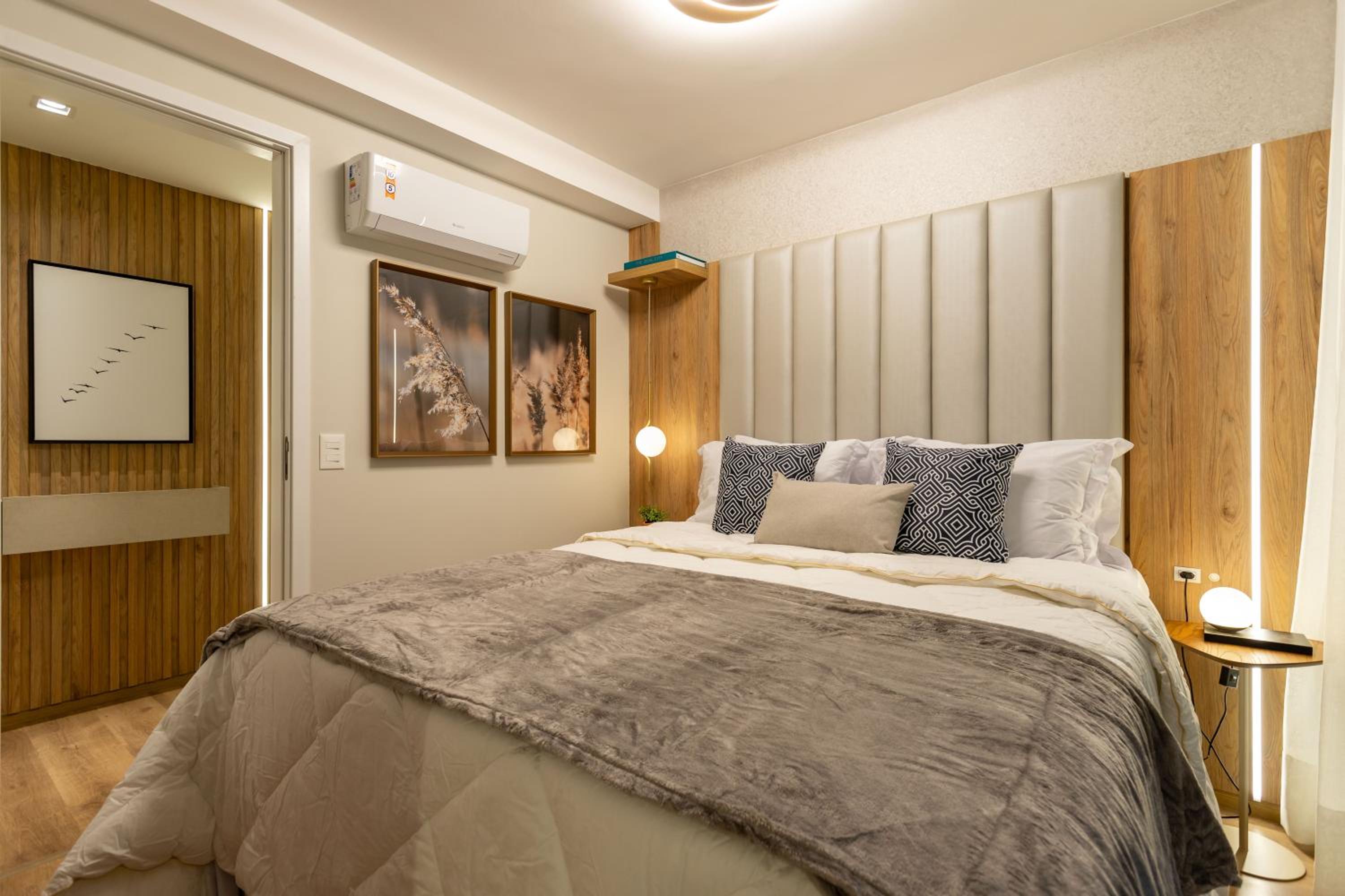 Luxuosos Apartamentos por Temporada na Atlântica à Beira-Mar, Copacabana