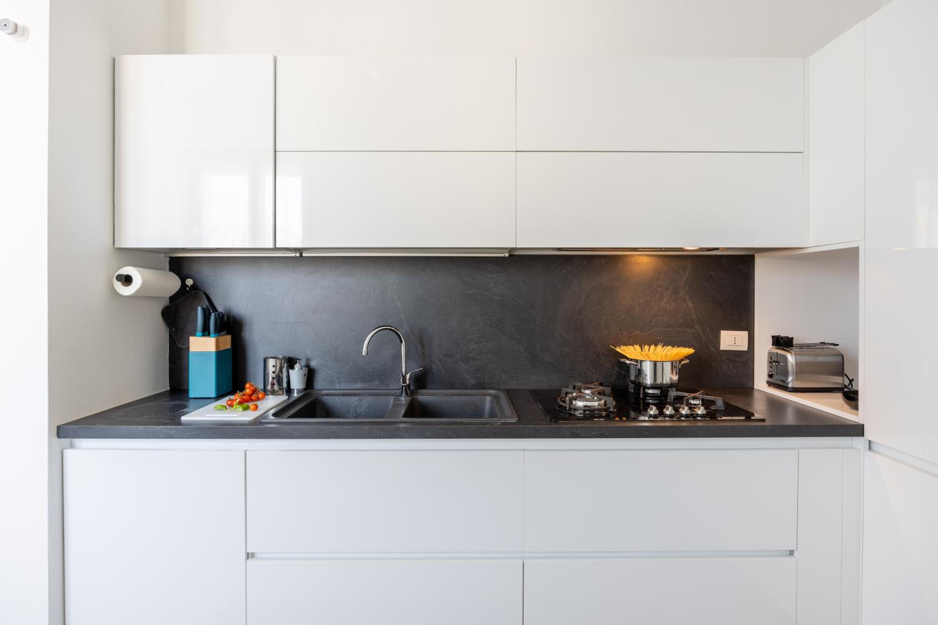 Bocconi's Nest - Close to Duomo with terrace