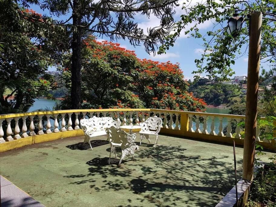Chácara Morada do Sol - (pé na represa)