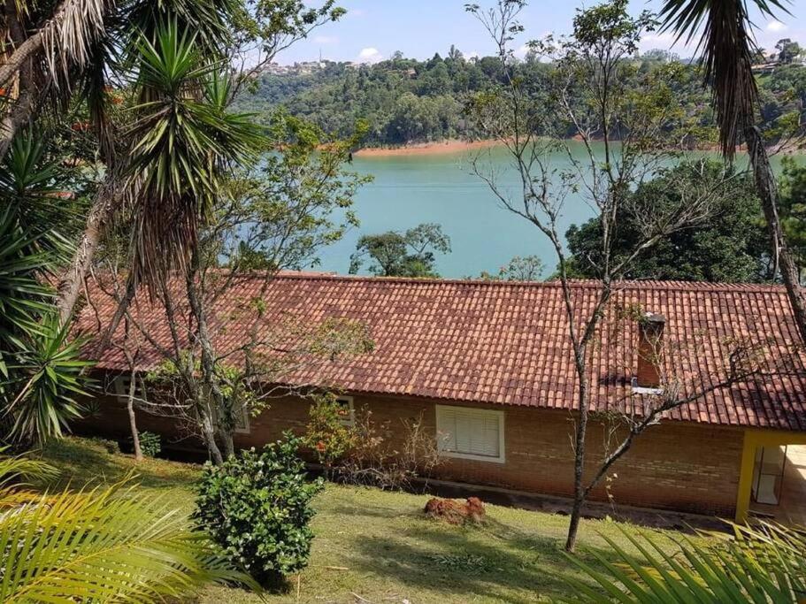 Chácara Morada do Sol - (pé na represa)
