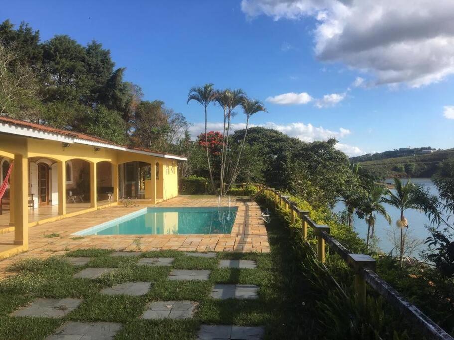 Chácara Morada do Sol - (pé na represa)