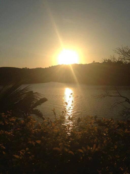 Chácara Morada do Sol - (pé na represa)