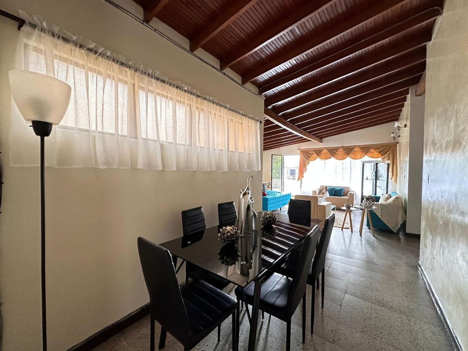 Casa Abundia