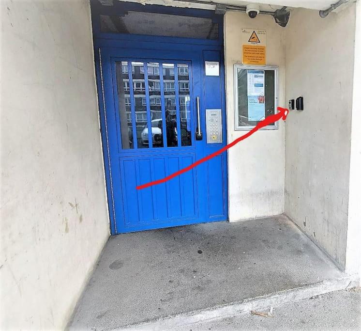 3 bedroom Flat in Hoxton London