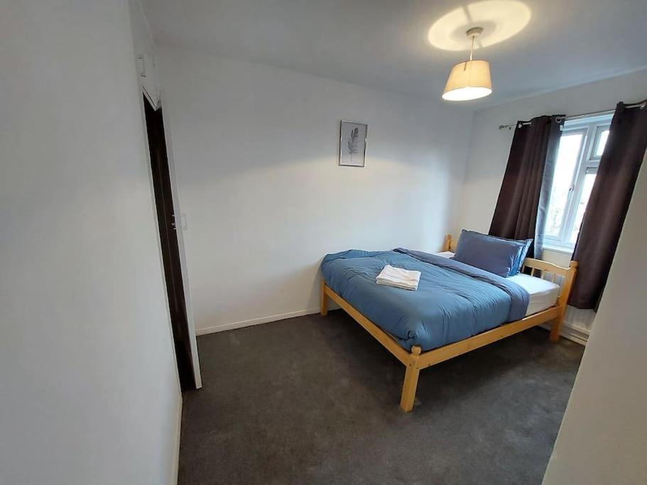 3 bedroom Flat in Hoxton London